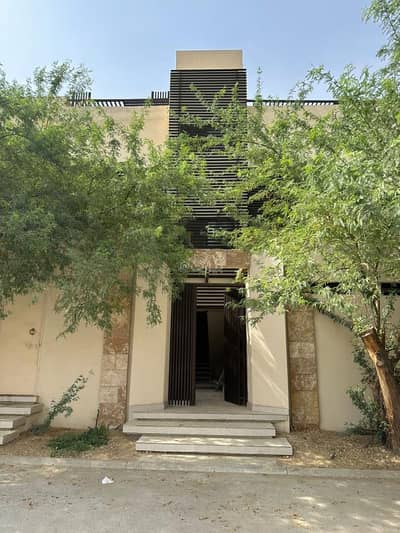 2 Bedroom Flat for Rent in North Riyadh, Riyadh - Apartment with a terrace and a view of the financial district in a prime location