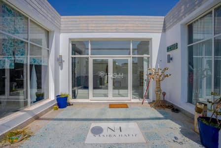 4 Bedroom Villa for Sale in North Jeddah, Jeddah - 11 Bedroom Villa For Sale in Al Shate' District, Jeddah