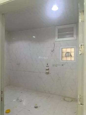 2 Bedroom Flat for Rent in South Riyadh, Riyadh - Apartment for Rent on Asma bint Yazid Street, Badr District, Riyadh City, Riyadh Region