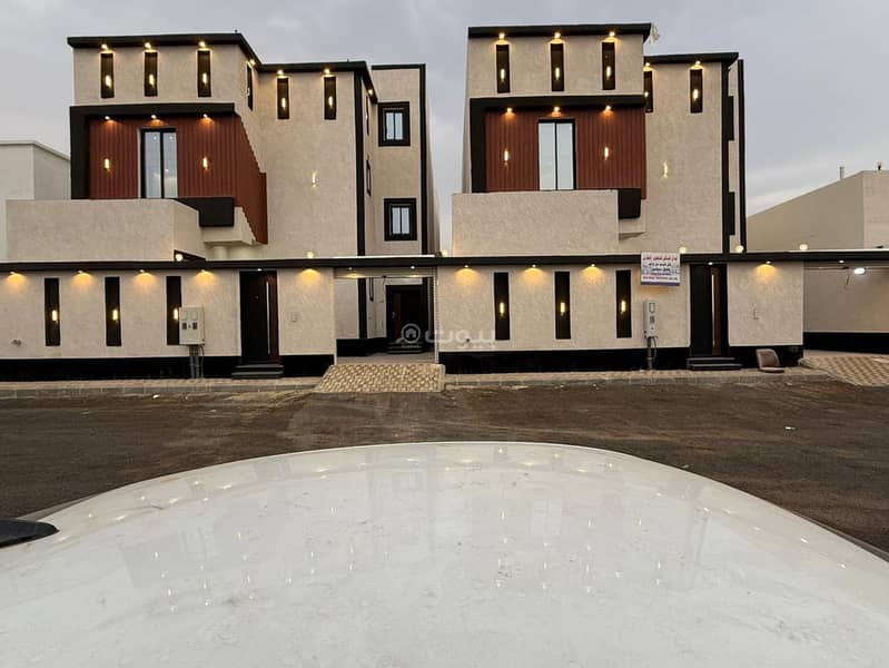Luxury Villas for Sale in Al Fanar, Bahrah 3