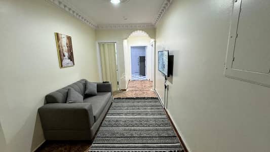 1 Bedroom Flat for Rent in North Jeddah, Jeddah - Furnished and decorated apartment for rent in Jeddah, Al-Murawah neighborhood, for monthly and annual lease.