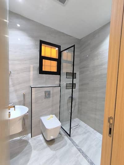 3 Bedroom Apartment for Sale in East Riyadh, Riyadh - 3-bedroom apartment for sale in Al-Munsiyah