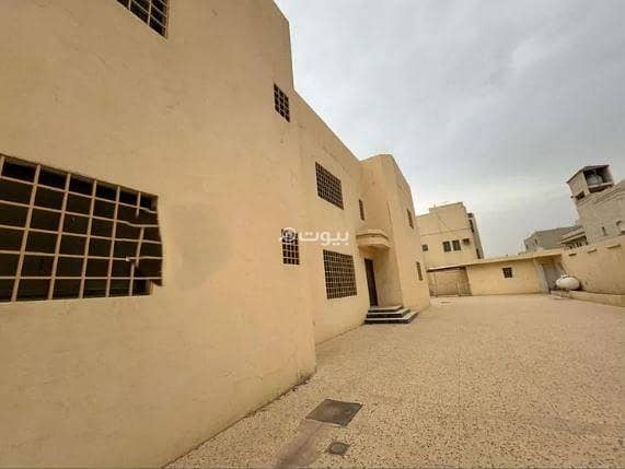 فيلا للبيع في شارع أبي القاسم الشاطبي, حي العريجاء الغربي, مدينة الرياض فيلا للبيع في شارع أبي القاسم الشاطبي, حي العريجاء الغربي, مدينة الرياض