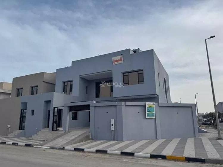 Villa For Sale in Al Shati Al Gharbi, Dammam