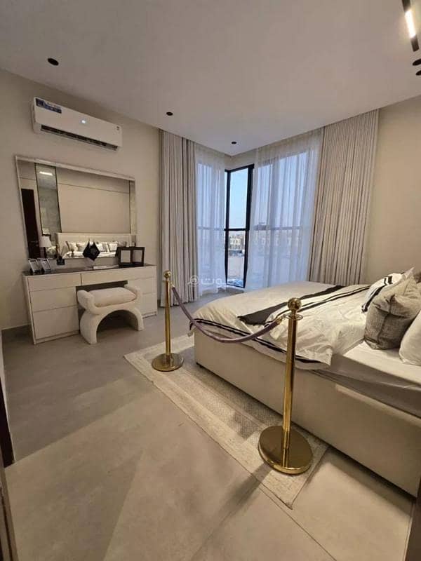 Villa for sale on Ibn Al-Taylsan Al-Qurtubi Street, Al-Okaiz Neighborhood, Riyadh City, Riyadh Region
