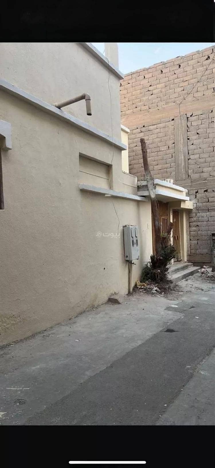 Villa for Sale on Abi Al-Tawq Street, Al-Yamamah District, Riyadh City