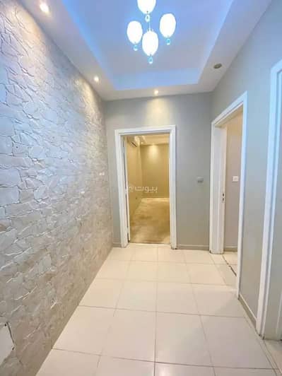 4 Bedroom Apartment for Rent in East Riyadh, Riyadh - Apartment for rent on Abdullah bin Mirkhan Street, Qurtubah neighborhood, Riyadh city