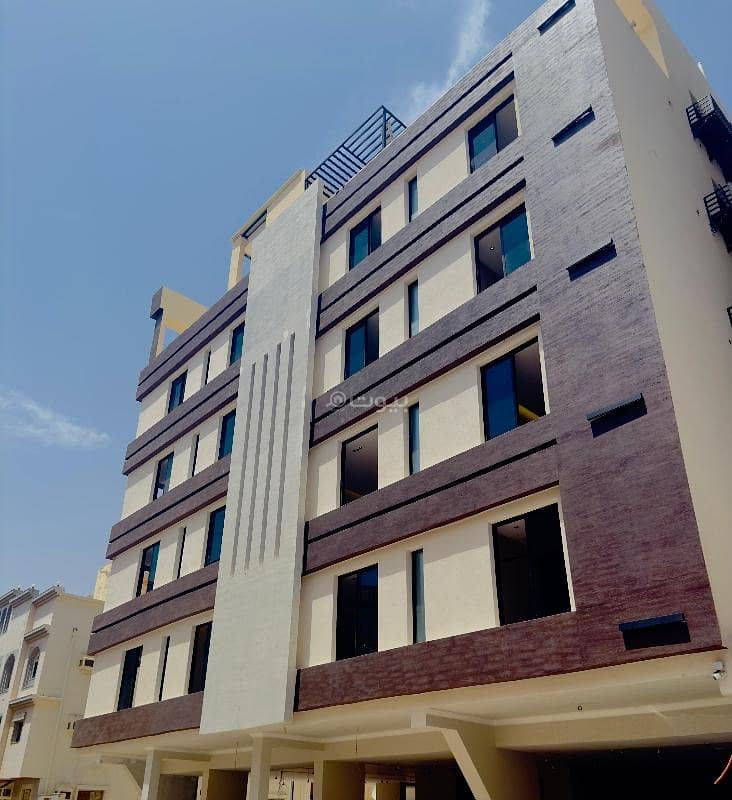 4-room apartment for sale with luxurious and modern finishing, directly from the owner and on two streets.