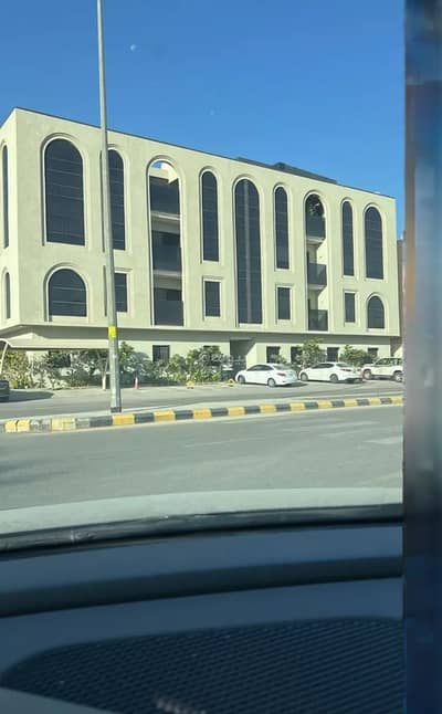 2 Bedroom Flat for Sale in North Riyadh, Riyadh - Apartment for sale on Al-Houta Street, Al-Malqa District, Riyadh City, Riyadh Region