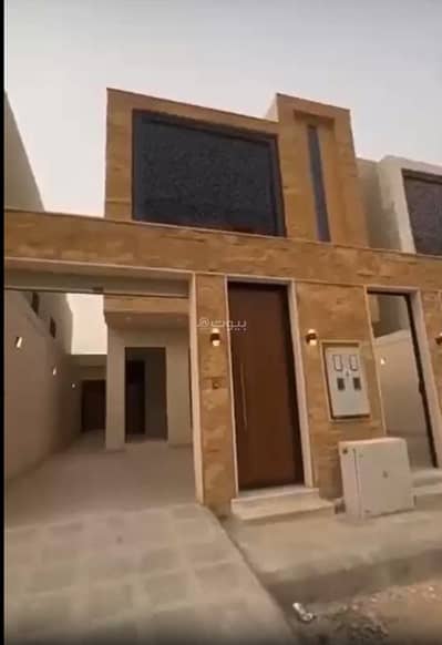 3 Bedroom Floor for Sale in West Riyadh, Riyadh - House for sale on Hassan bin Abdul Wahab Street, Tuwaik District, Riyadh City, Riyadh Region
