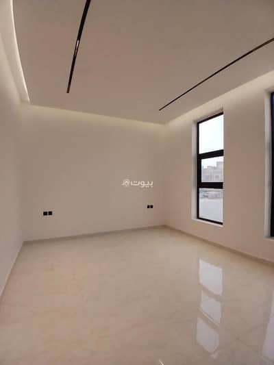 دور 5 غرف نوم للبيع في شرق الرياض، الرياض - دور للبيع في شارع جمال بن عبدالله شيخ, حي البيان, مدينة الرياض, منطقة الرياض