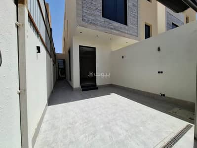 3 Bedroom Floor for Sale in East Riyadh, Riyadh - 4 Bedroom House For Sale in Al Khaleej, Riyadh
