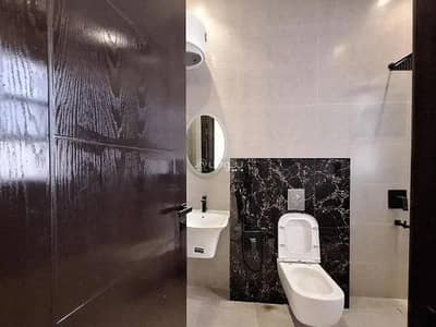 3 Bedroom Floor for Sale in East Riyadh, Riyadh - Property for Sale