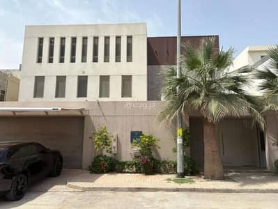 5 Bedroom Villa for Sale in North Riyadh, Riyadh - Villa for sale on Yusuf bin Amr Al-Taifi Street, Al-Narjis neighborhood, Riyadh City, Riyadh Region