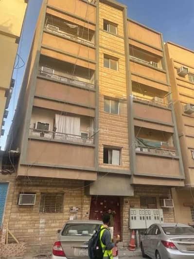 Building for Rent in Central Riyadh, Riyadh - Building for rent on Abu Ali Al-Majour Street, Al-Wazarat District, Riyadh City, Riyadh Region