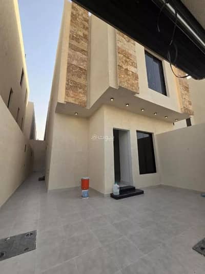 4 Bedroom Floor for Sale in South Riyadh, Riyadh - House for sale in Badr neighborhood, Riyadh city, Riyadh region