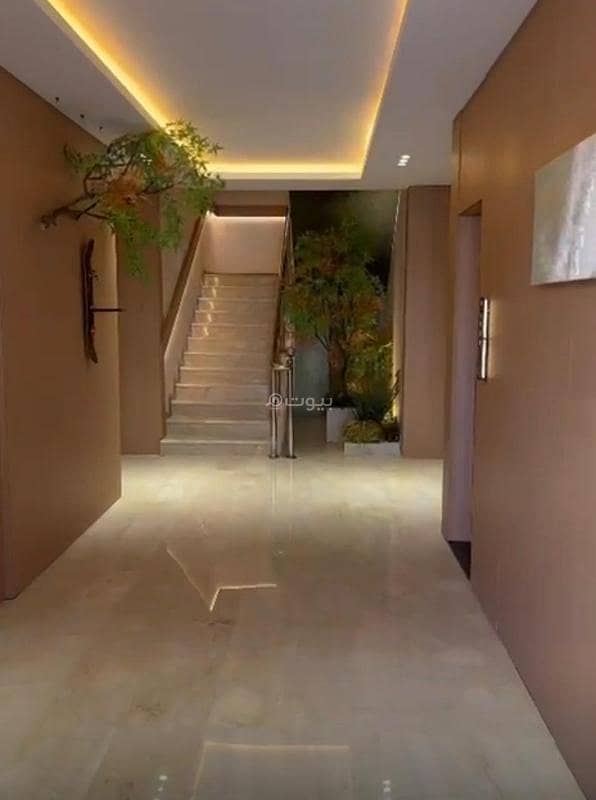 Riyadh Al-Nakhil is an upscale neighborhood.
