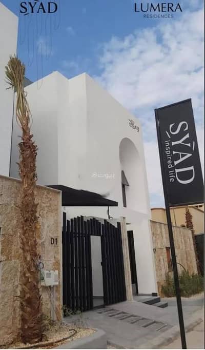 دور 5 غرف نوم للبيع في شرق الرياض، الرياض - دور للبيع في شارع أبي ماضي, حي الريان, مدينة الرياض