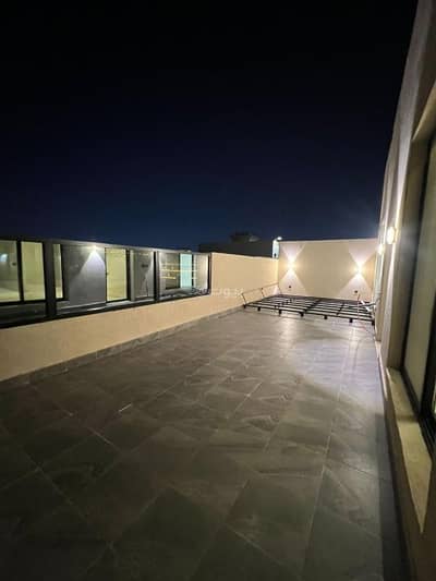 4 Bedroom Flat for Sale in North Jeddah, Jeddah - Luxury roof annex for ownership in Al-Naeem neighborhood, ready for immediate transfer.
