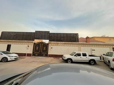 6 Bedroom Villa for Sale in East Riyadh, Riyadh - Property for sale at the value of the land