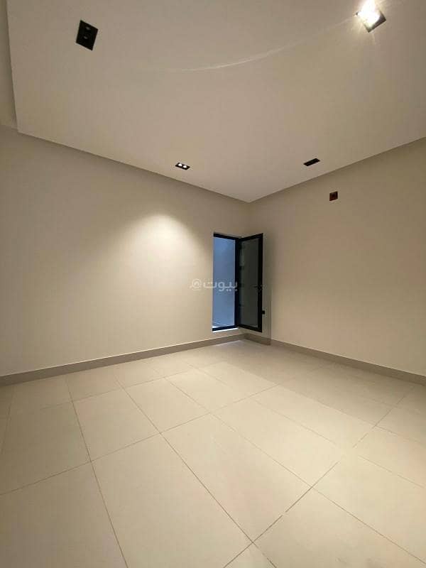 Residential apartment consisting of 3 bedrooms for sale in Al Khaleej
