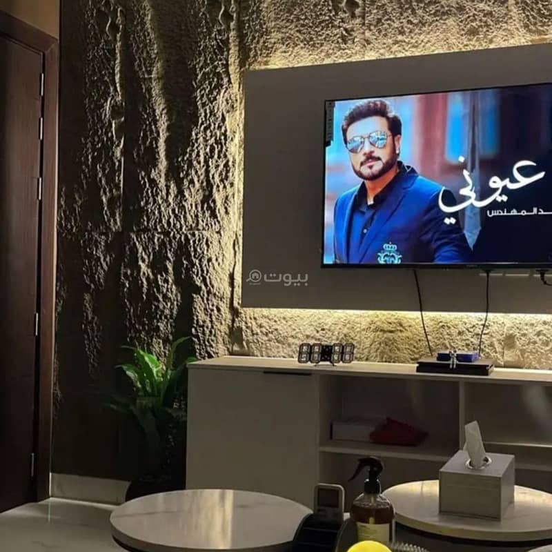Apartment with a luxurious movie sitting