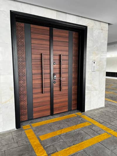 4 Bedroom Apartment for Sale in North Jeddah, Jeddah - Luxury apartment for ownership in Al-Salama neighborhood, Project 105