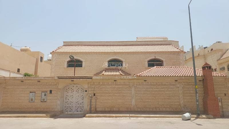 فيلا حي اشبيليا درج داخلي وشقتين 625 متر 15 شمالي