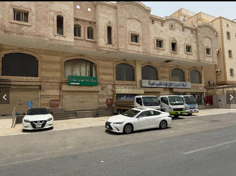 Residential Building in South Jeddah，Al Sanabel 7000000 SAR - 87746232
