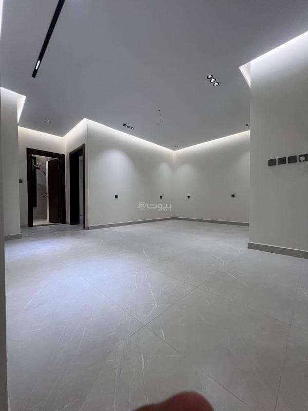 4-bedroom apartment with two entrances ready for immediate transfer in Al Rawda neighborhood.