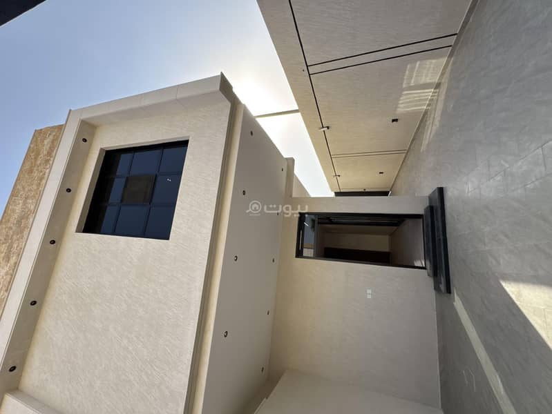 An opportunity for those seeking distinction and elegance A luxurious town for sale Al-Munshiya neighborhood