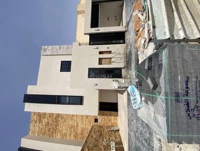 3 Bedroom Floor for Sale in East Riyadh, Riyadh - Floor For Sale in Al Khaleej, Riyadh