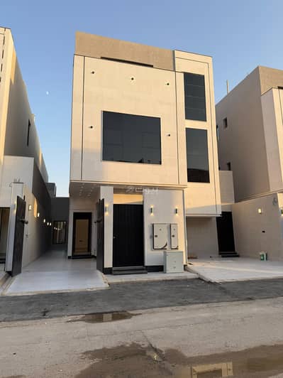 3 Bedroom Floor for Sale in East Riyadh, Riyadh - Floor in East Riyadh，Al Rimal 3 bedrooms 980000 SAR - 87748535