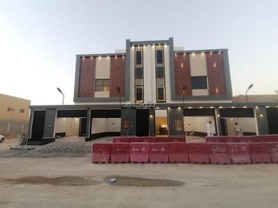 5 Bedroom Floor for Sale in Nawara District, Al Muzahimiyah Riyadh Region - Villa with a basement and annex