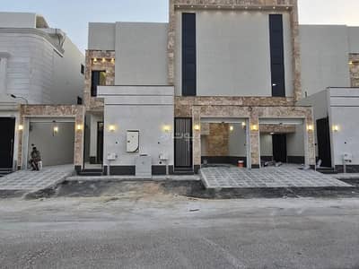 4 Bedroom Floor for Sale in East Riyadh, Riyadh - For sale, a townhouse lot in Al-Qadisiyyah neighborhood, east of Riyadh.