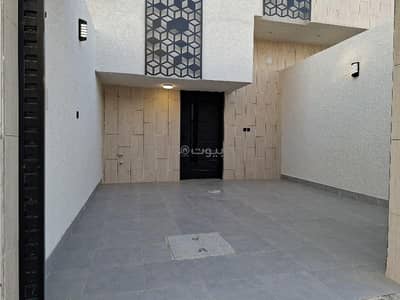5 Bedroom Floor for Sale in East Riyadh, Riyadh - Residential apartment for sale in Al-Janadriyah