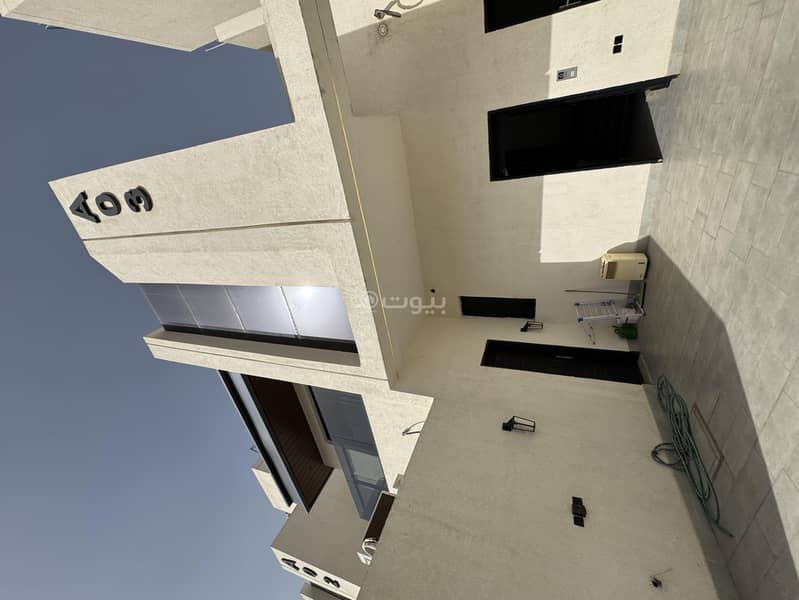 Opportunity for those seeking residential excellence Luxurious floor for sale Qurtuba neighborhood