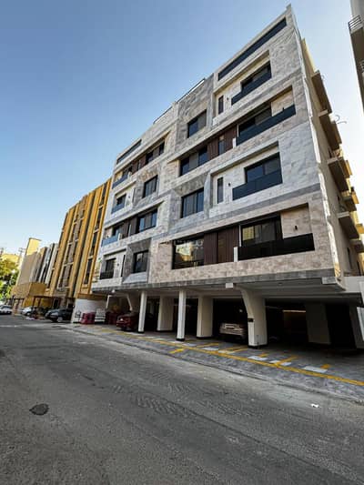 4 Bedroom Flat for Sale in North Jeddah, Jeddah - Luxury apartment for sale in Jeddah, 4 rooms in Al Rawdah neighborhood directly from the owner at a reasonable price
