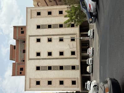 عمارة سكنية  للبيع في جنوب جدة، جدة - عمارة عظم للبيع في الأمير عبدالمجيد