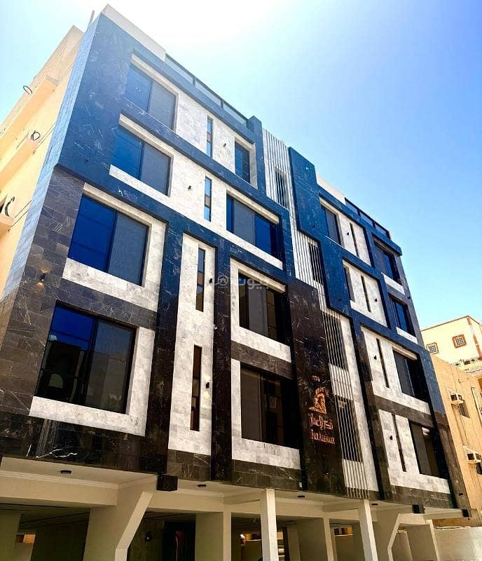 Luxury roof annex for sale in Al-Rawdah neighborhood, ready for immediate transfer.