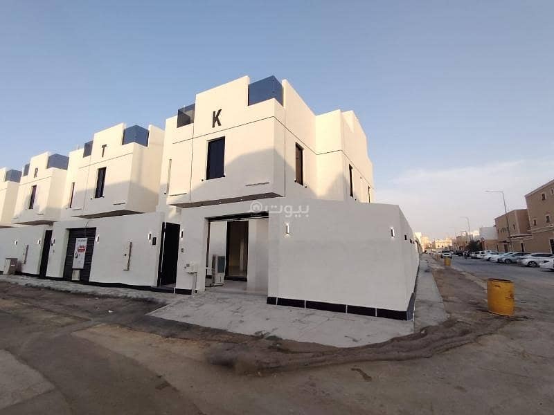 فيلا زاويه درج صاله للبيع بحي الندوه