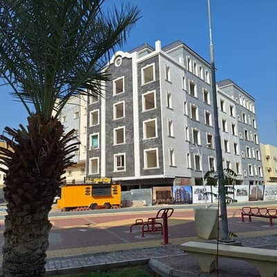 5 Bedroom Flat for Sale in Batha Quraysh, Makkah - Apartment for Sale on Mohammed Al-Hawari Street, Batha Quraysh District, Makkah City, Makkah Region