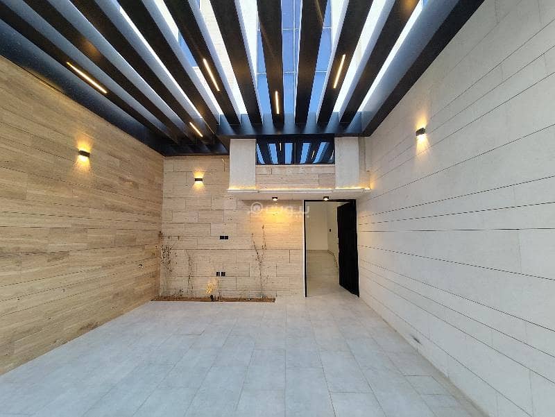 For sale | Upper townhouse in Al-Monseya neighborhood