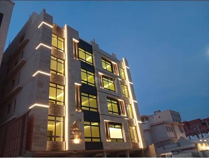 Luxury roof annex for sale, immediate voiding in Al-Nuaim neighborhood, accessible from Prince Sultan Street.