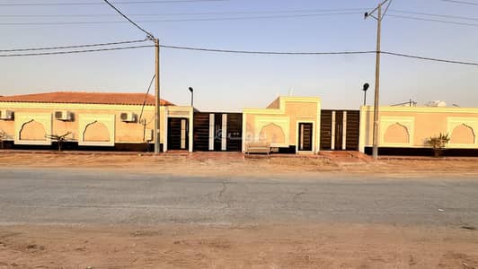 استراحة 9 غرف نوم للبيع في قريه ديراب - للبيع 5 شاليهات فاخرة بمساحة 2800 متر - ديراب - الرياض