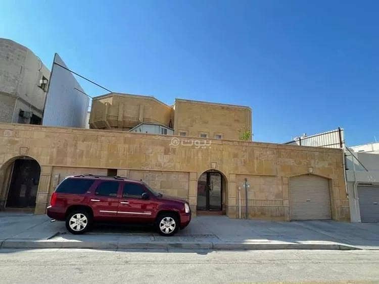 6 Bedroom Villa For Sale in Dhahran