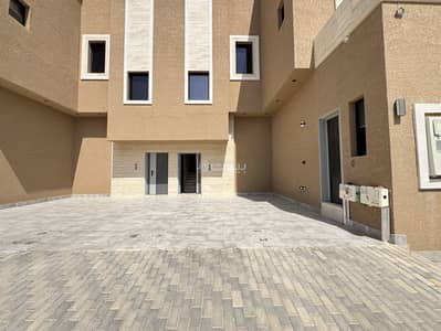 دور 5 غرف نوم للبيع في شرق الرياض، الرياض - للبيع دور اول تصميم مودرن مدخلين استقلال تام موقع ممتاز طريق الملك عبدالله