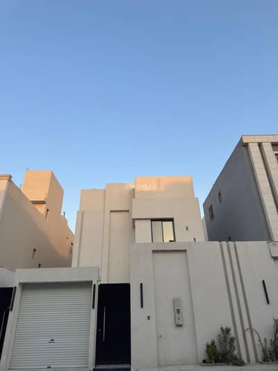 8 Bedroom Villa for Sale in East Riyadh, Riyadh - Villa in East Riyadh，Al Rimal 8 bedrooms 2200000 SAR - 87752173