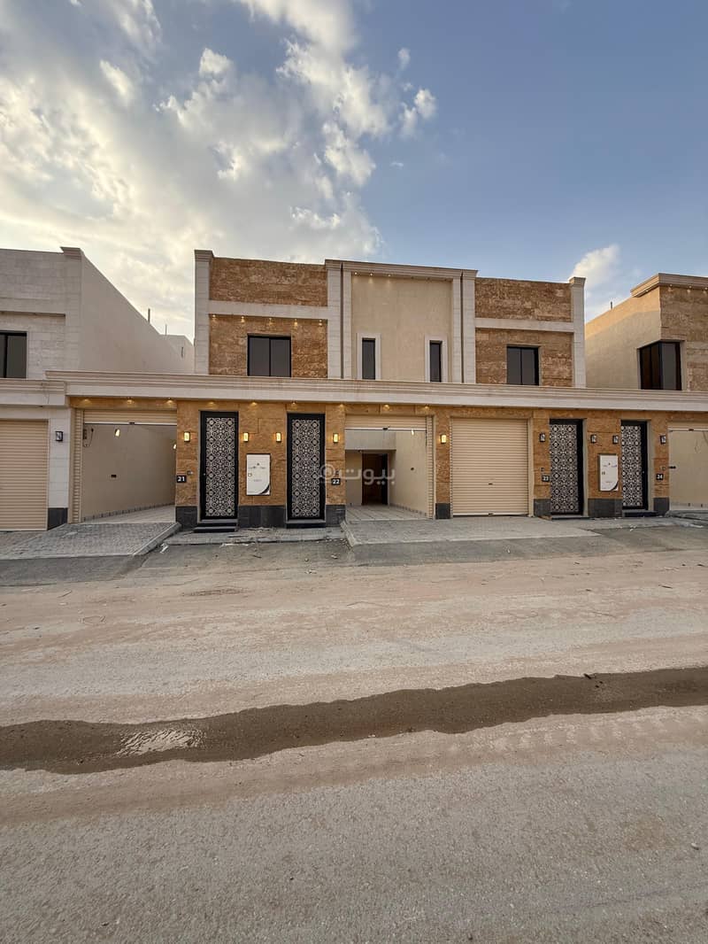 Villa consisting of 4 bedrooms for sale in Al Janadriyah