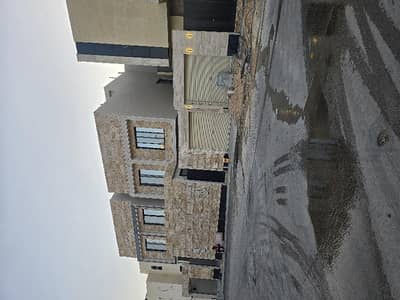 6 Bedroom Villa for Sale in West Riyadh, Riyadh - 200 square meter duplex villa located east next to all services in Al Tuwaig neighborhood